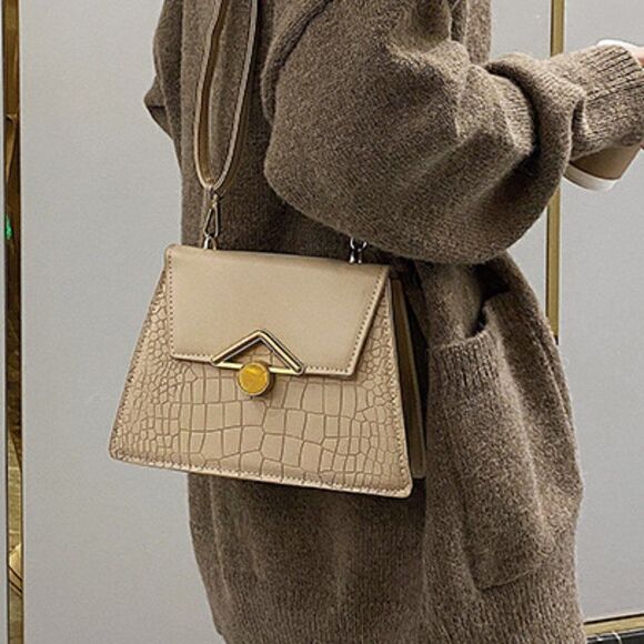 2/$30 Ladies Chic Fashion Purse - Picture 8 of 12